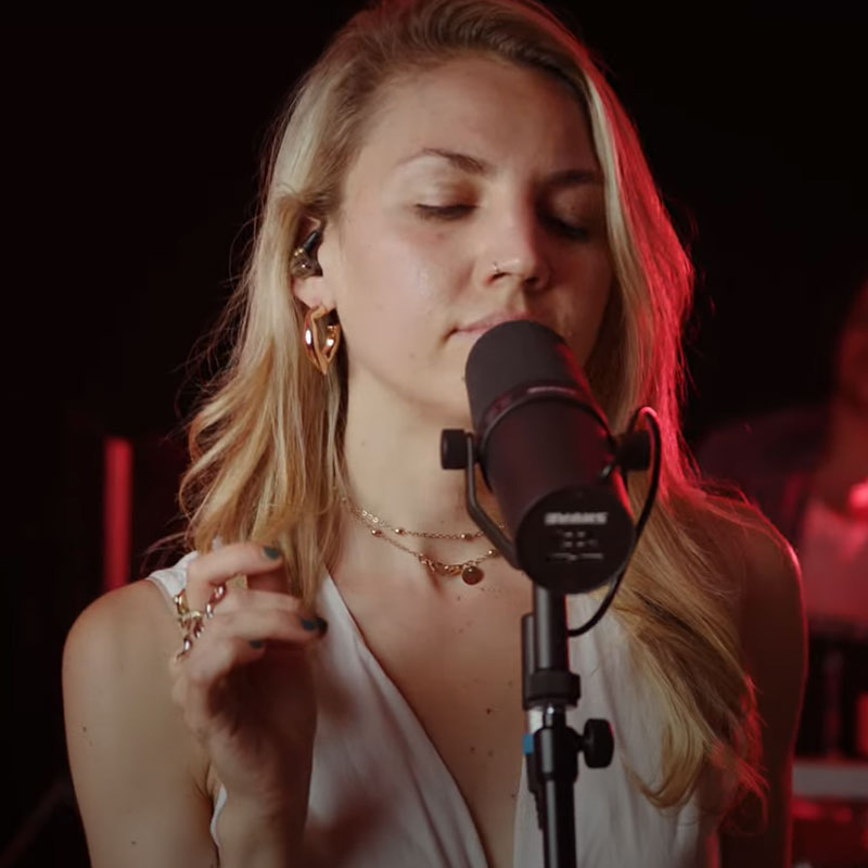 Jam Alumna Magdalena Huber Performs Live Version Of Her Single Demons Jam Music Lab University