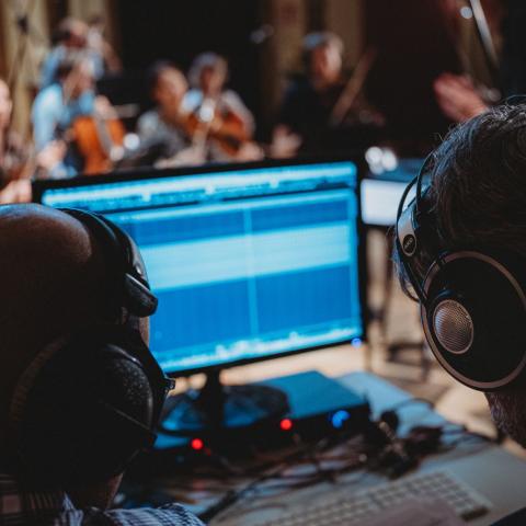 JAM MEDIA MUSIC Student is recording an orchestra