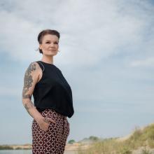 Gender perspectives in Artistic Research in Jazz/Music Dr. Jasna Jovicevic